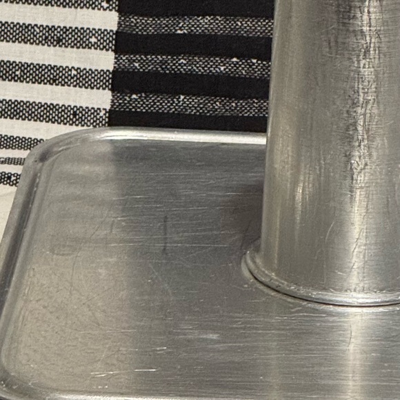 Square Two Piece Vitality Aluminum Angle Food Tube Cake Pan, made in the USA - Picture 12 of 14